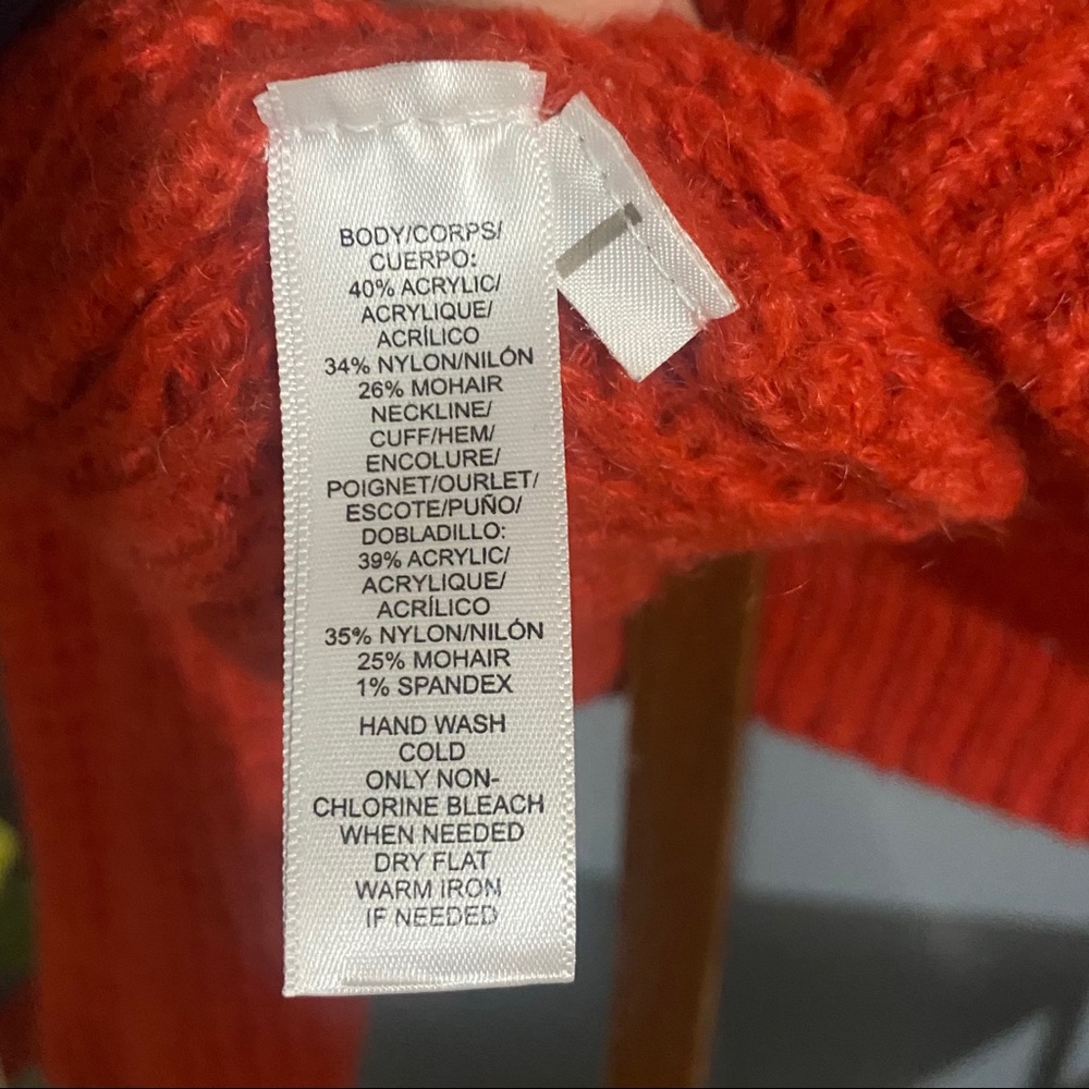 Red loft sweater - Picture 4 of 5